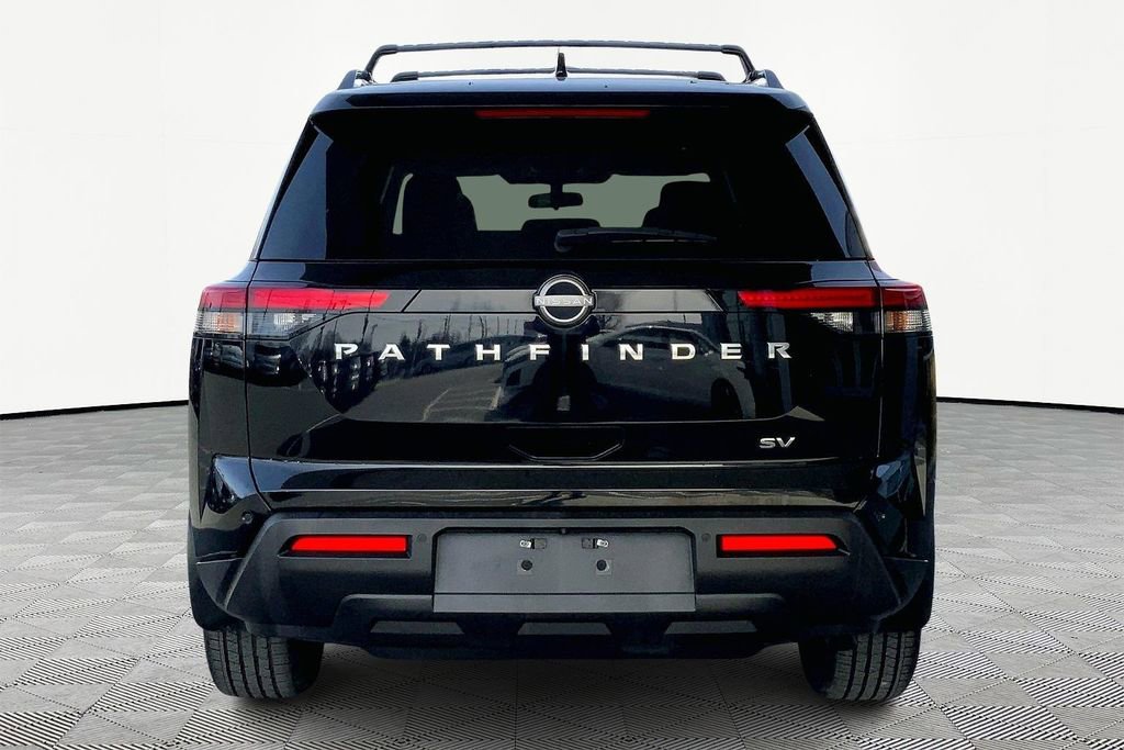 Used 2022 Nissan Pathfinder SV image 6