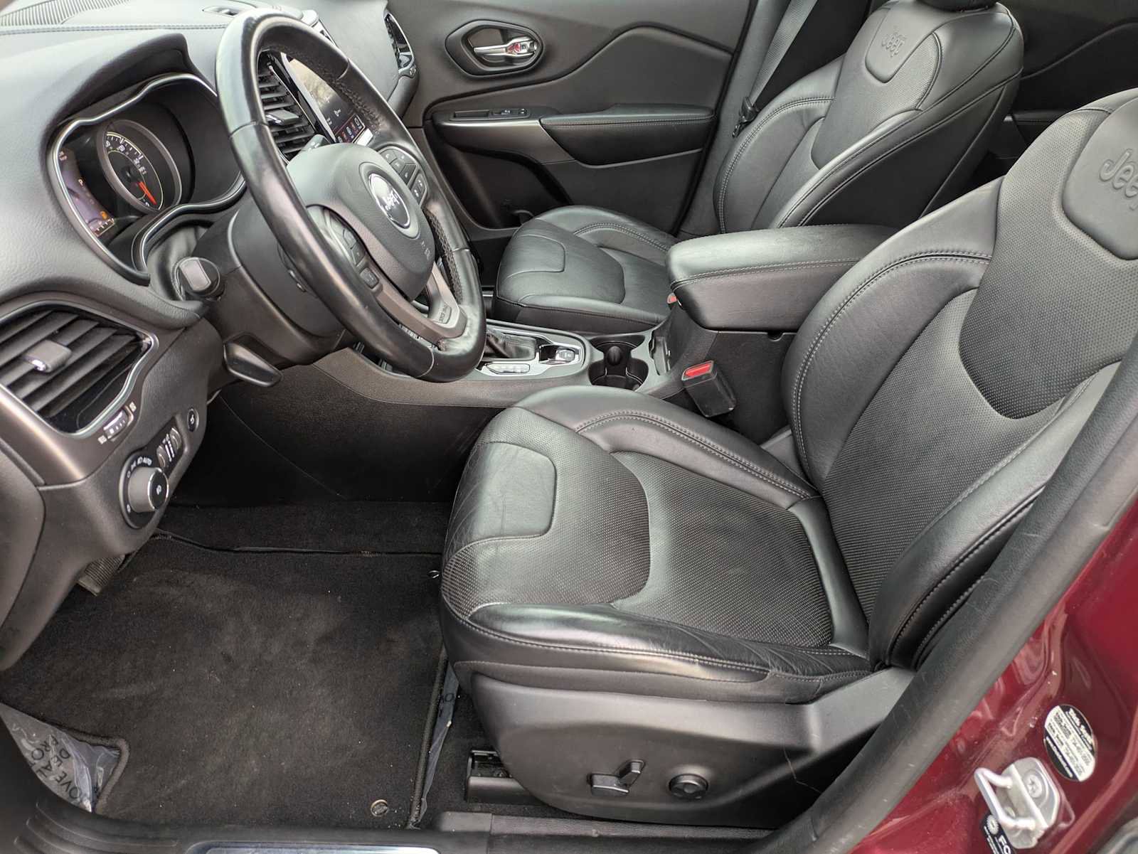 Used 2021 Jeep Cherokee Limited image 14