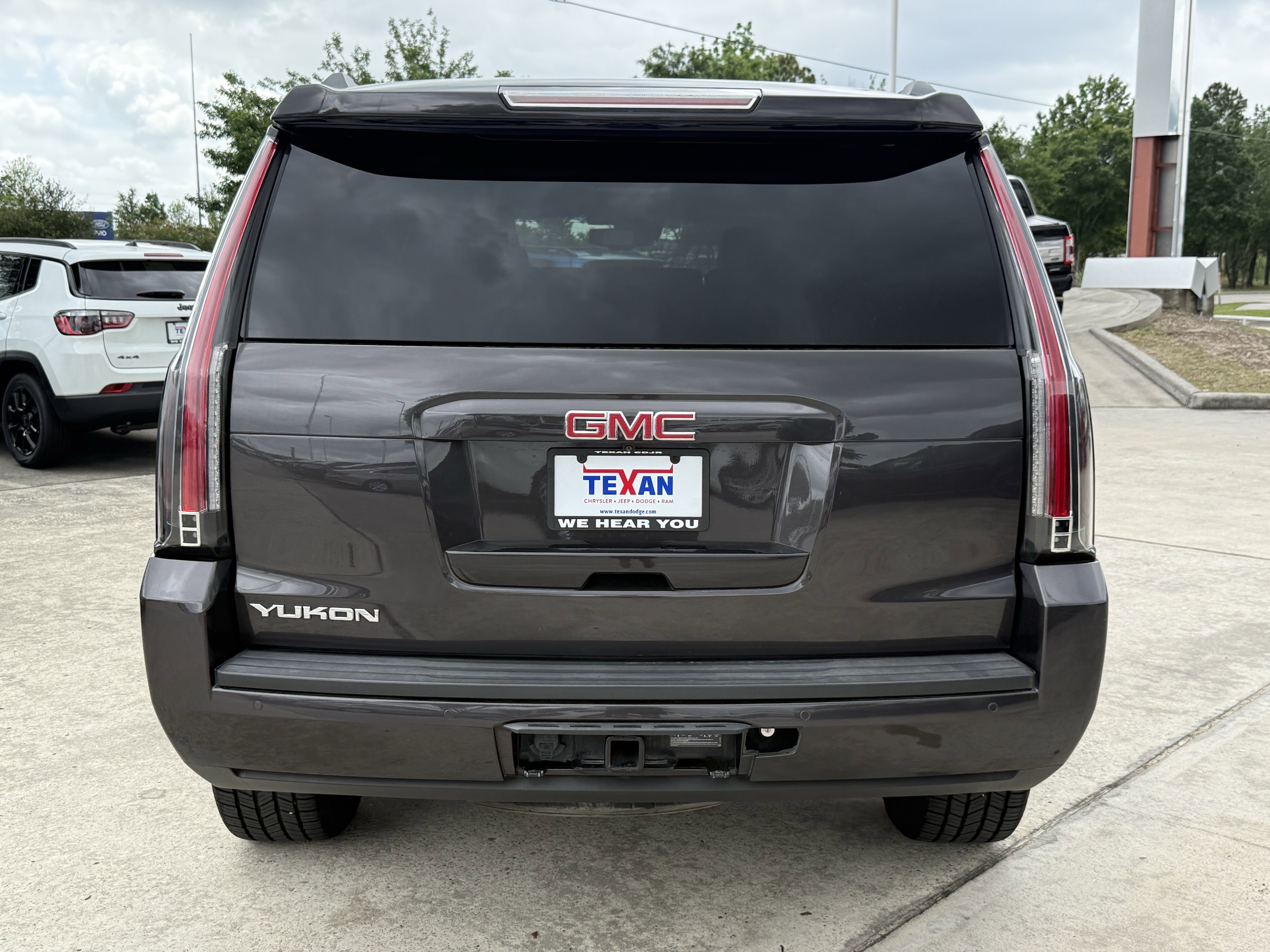 Used 2017 GMC Yukon SLT RWD image 6
