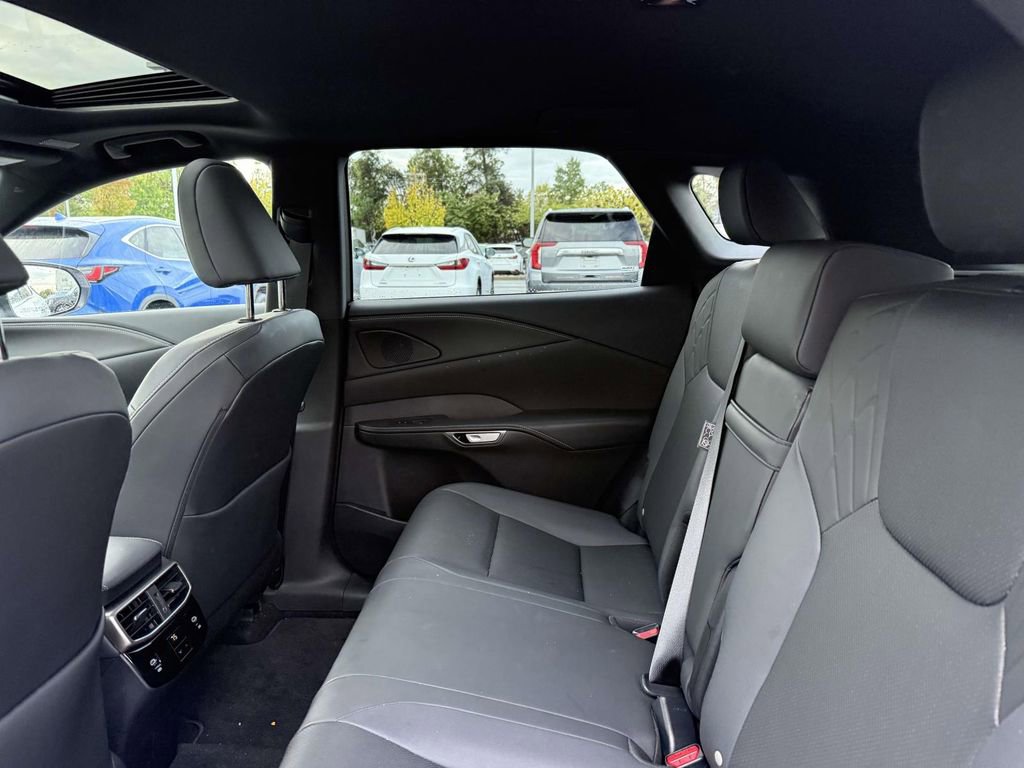 Used 2025 Lexus RX 350 Premium image 15