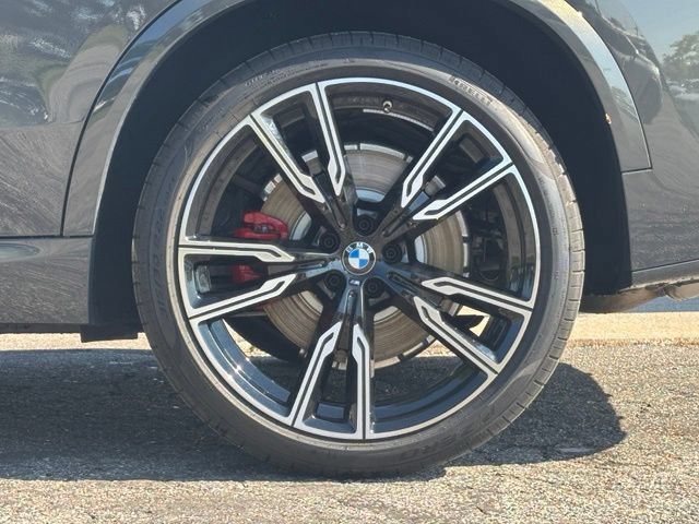 Used 2026 BMW X5 M60i AWD/4WD image 4