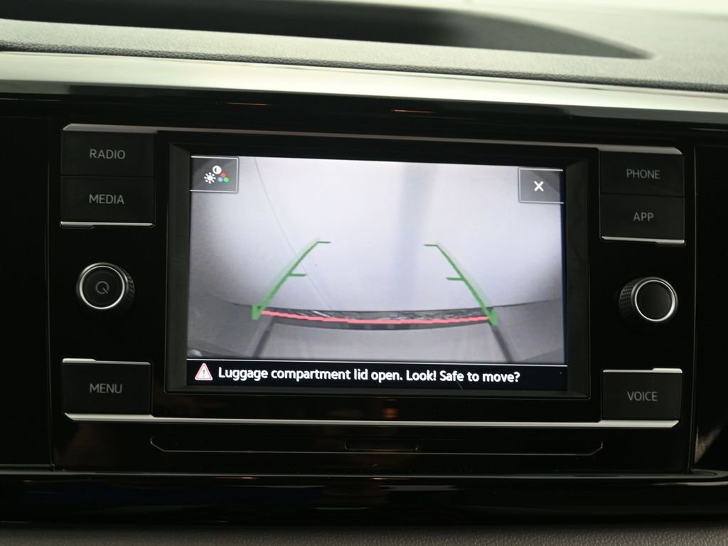 Used 2024 Volkswagen Taos S image 18