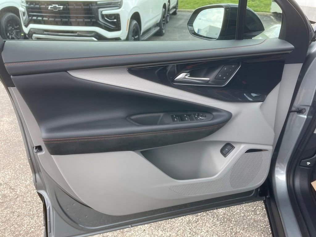 New 2026 Chevrolet Blazer EV SS image 11