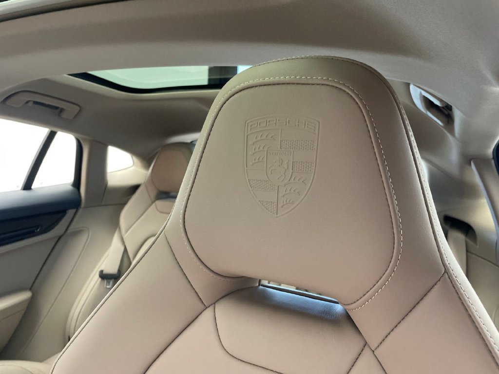 New 2026 Porsche Panamera 4 AWD/4WD image 19
