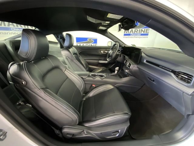 Used 2024 Ford Mustang Premium image 31