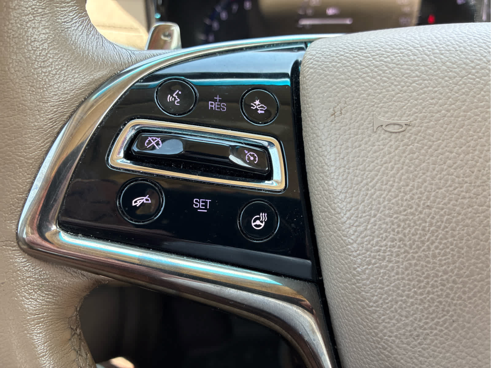 Used 2016 Cadillac CTS Luxury RWD image 10
