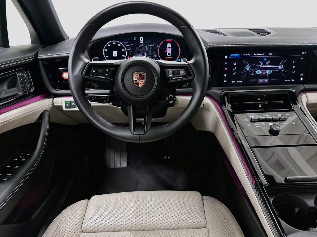 Certified 2025 Porsche Panamera image 23