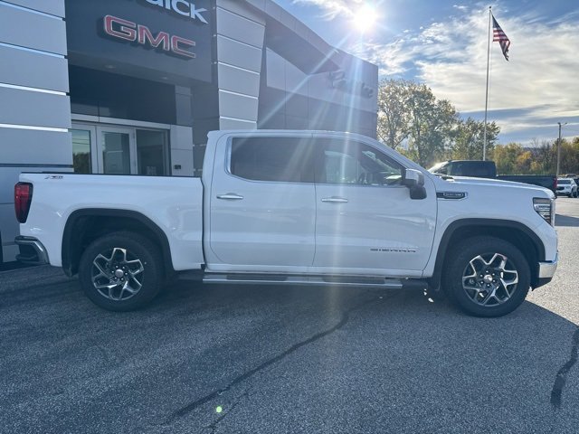 New 2026 GMC Sierra 1500 SLT w/ SLT Premium Plus Package image 8