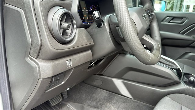 New 2026 Chevrolet Colorado Trail Boss w/ LPO, Skid Plate Package image 17