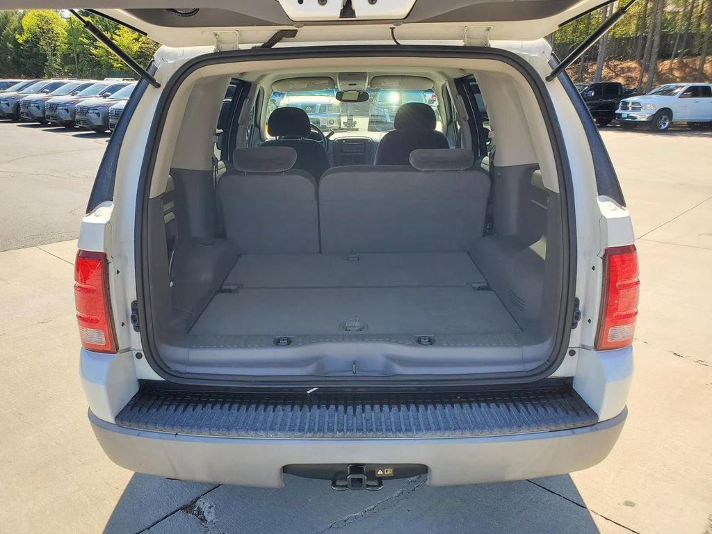 Used 2002 Ford Explorer XLT image 13