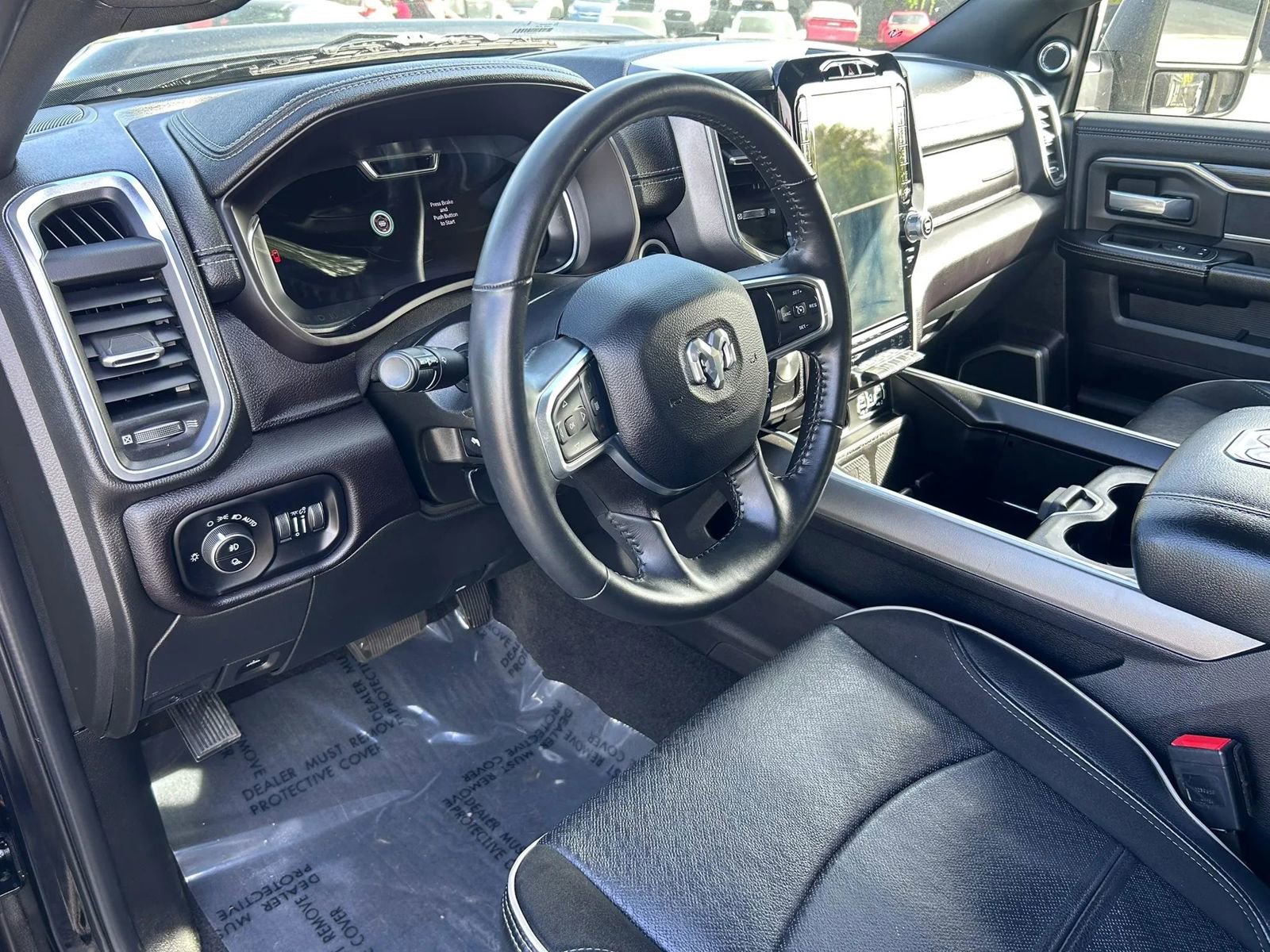 Used 2024 RAM 2500 Laramie w/ Night Edition image 11