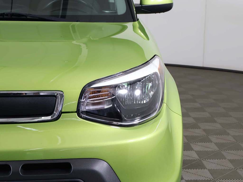 Used 2015 Kia Soul FWD image 11