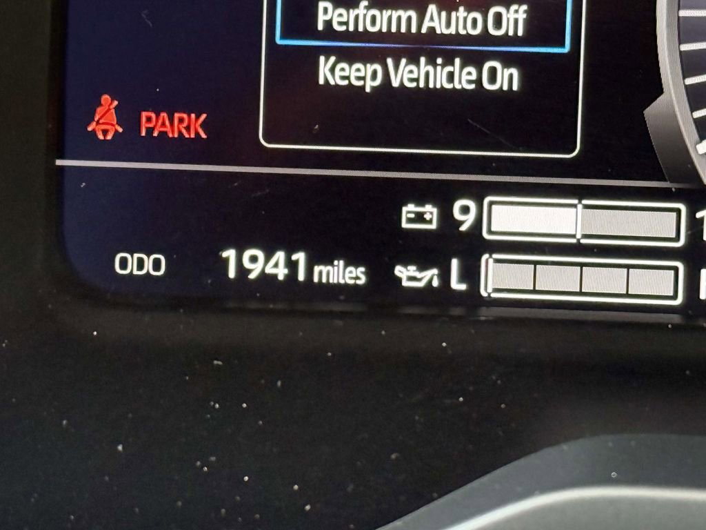 Used 2025 Toyota Sequoia Capstone image 32