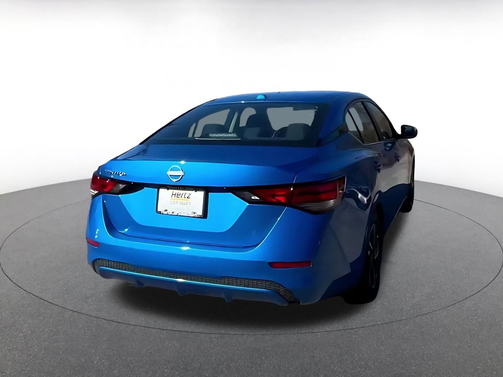 Used 2025 Nissan Sentra SV image 14