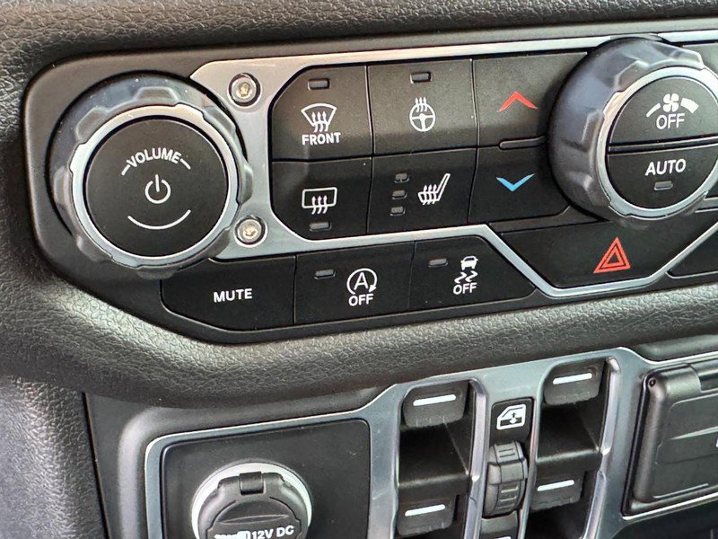 Used 2024 Jeep Gladiator Sport image 22