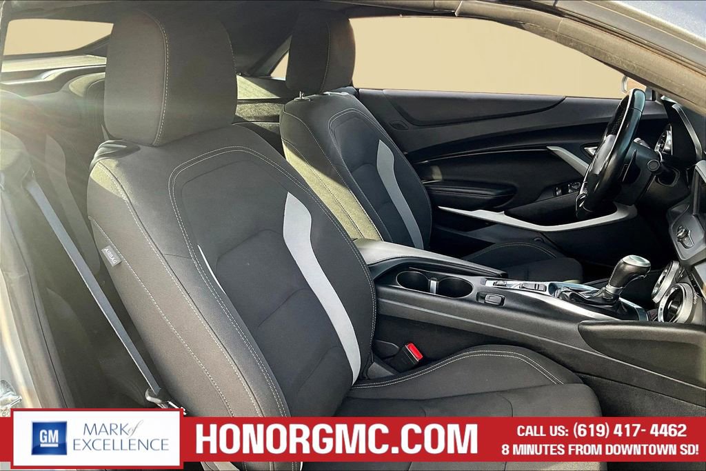 Used 2023 Chevrolet Camaro LT image 28