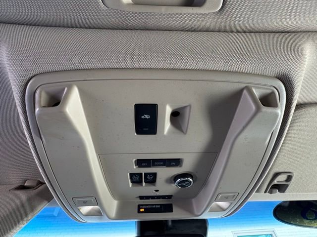 Used 2018 GMC Yukon Denali w/ Denali Ultimate Package image 40