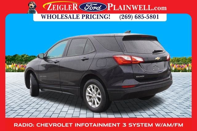 Used 2020 Chevrolet Equinox LS w/ LS Convenience Package image 3