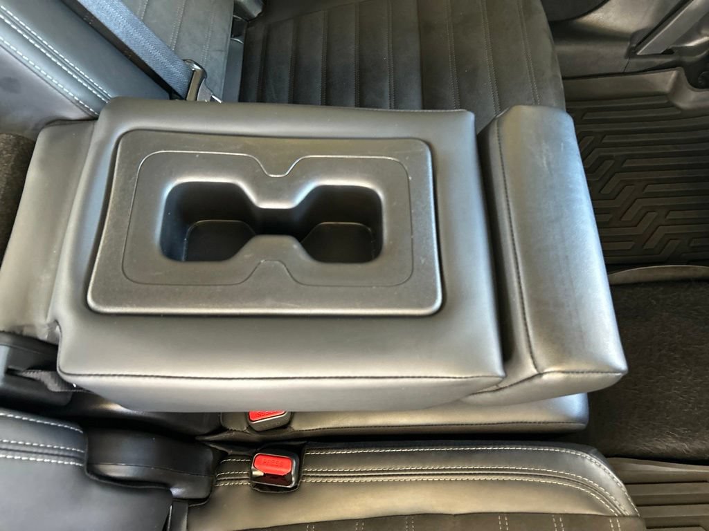 Used 2024 Mitsubishi Outlander FWD image 30