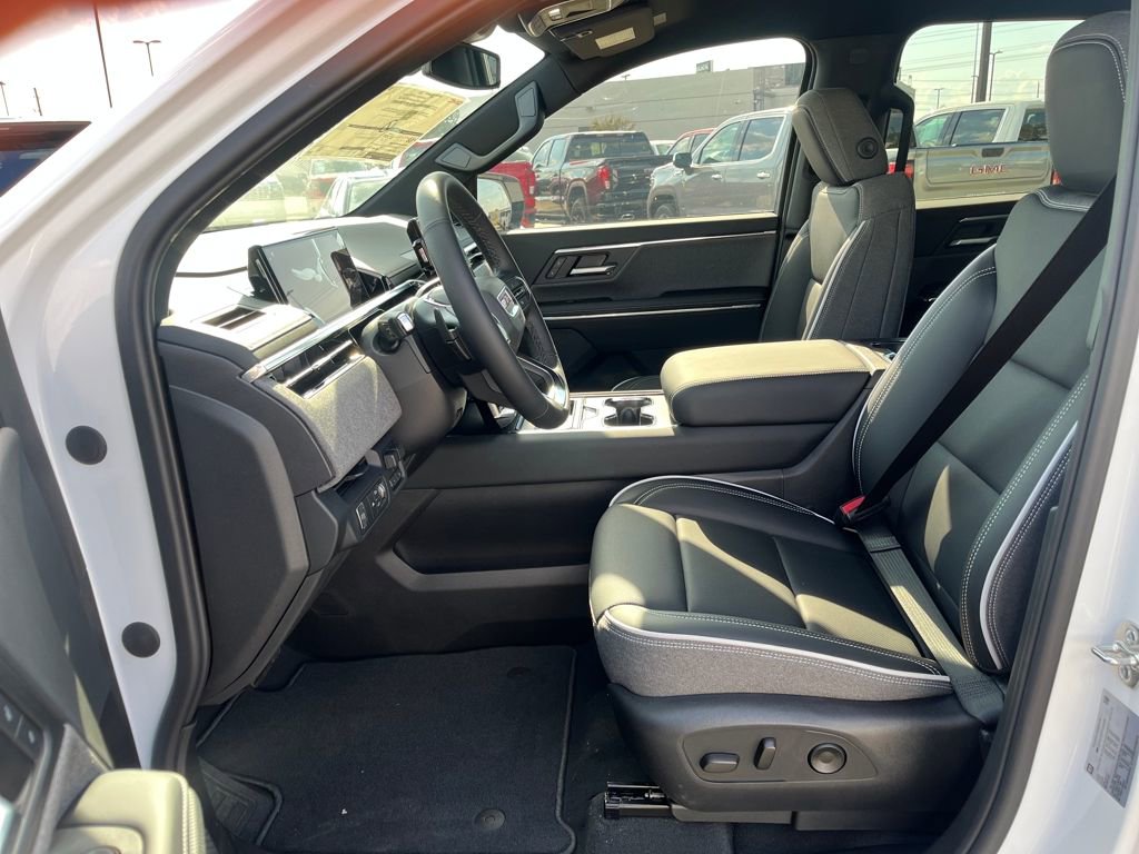 New 2026 GMC Sierra EV Elevation image 12