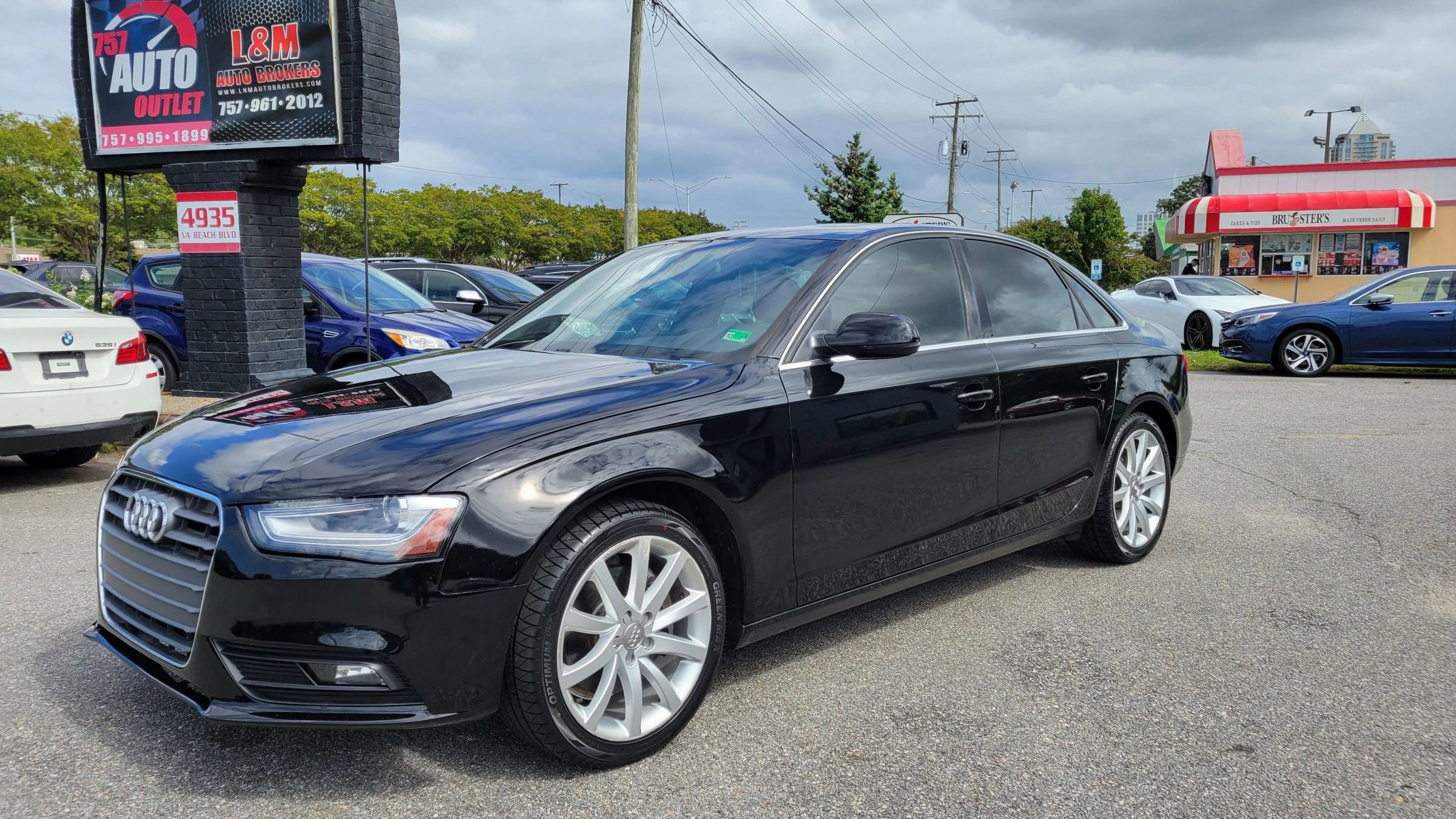 Used 2013 Audi A4 2.0T Premium w/ Convenience Pkg image 1