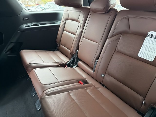 New 2025 Lincoln Navigator Reserve image 10