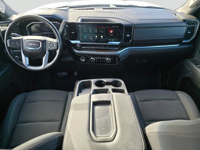 Used 2022 GMC Sierra 1500 SLE w/ X31 Off-Road Package AWD/4WD image 24