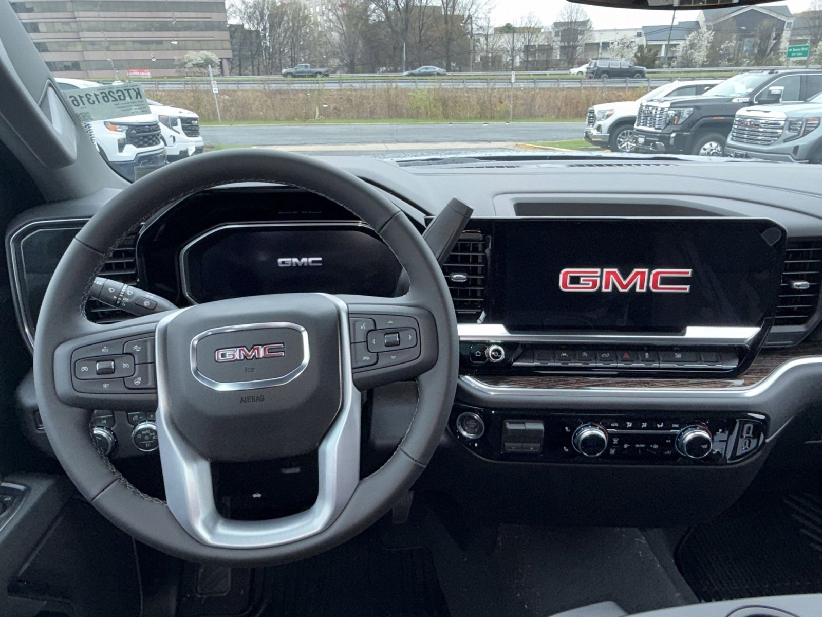 New 2026 GMC Sierra 1500 Elevation image 16