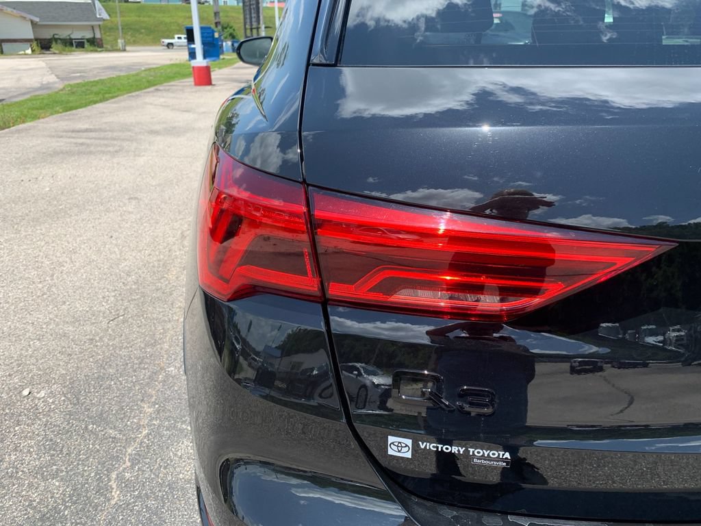 Used 2024 Audi Q3 2.0T Premium Plus AWD/4WD image 32