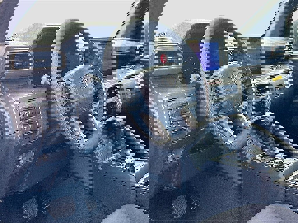 New 2025 Toyota Tacoma TRD Off-Road image 10