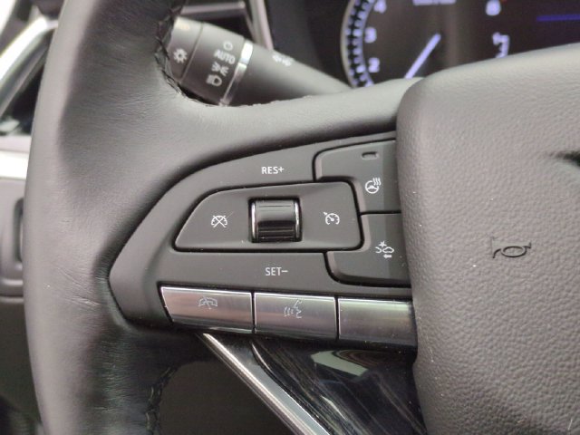 Certified 2024 Cadillac XT6 Premium Luxury w/ LPO, Floor Liner Package AWD/4WD image 11
