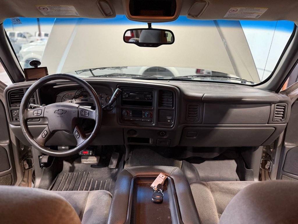 Used 2003 Chevrolet Silverado 2500 LS AWD/4WD image 15