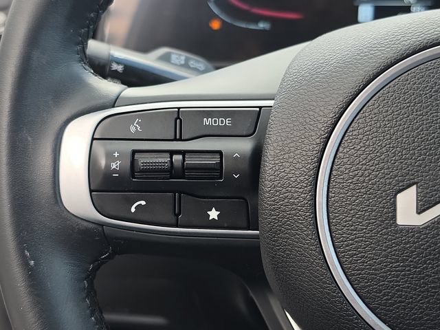 Certified 2025 Kia Sportage EX w/ Premium Package FWD image 20