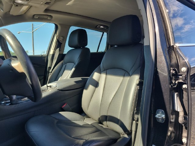 Used 2019 Buick Envision Essence AWD/4WD image 26