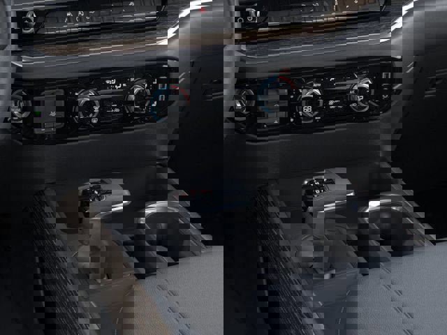 New 2026 GMC Sierra 1500 Elevation image 23