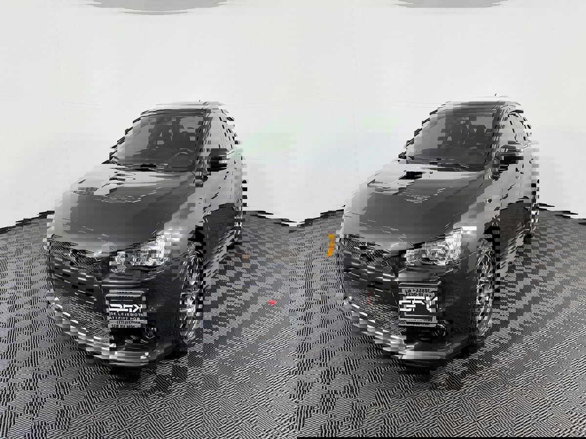 Used 2015 Mitsubishi Lancer Evolution MR image 3