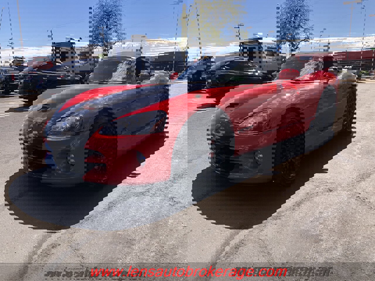 Used 2005 Dodge Viper SRT-10 image 4