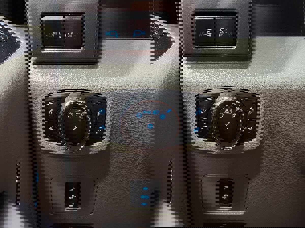 Used 2018 Ford F250 XLT w/ XLT Value Package image 42