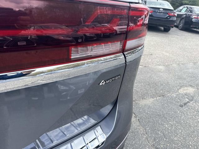 Used 2024 Volkswagen Atlas SEL Premium R-Line AWD/4WD image 8