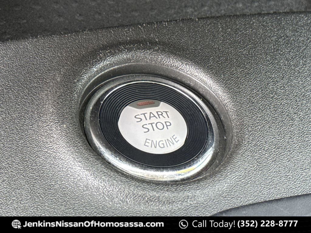 Certified 2020 Nissan Frontier SV AWD/4WD image 39