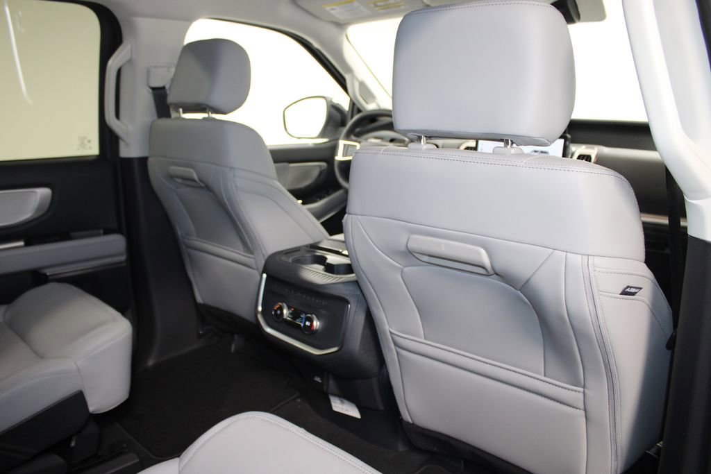 New 2026 Ford Expedition Max Active image 35