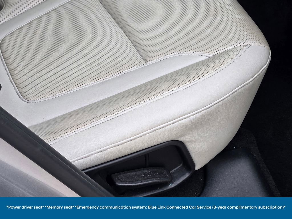 Certified 2024 Hyundai Tucson Limited FWD image 18