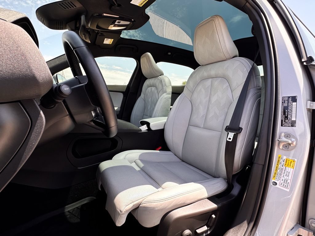 Used 2023 Polestar Polestar 2 w/ Pilot Pack AWD/4WD image 8