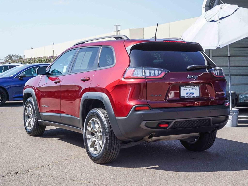 Used 2021 Jeep Cherokee Trailhawk image 4