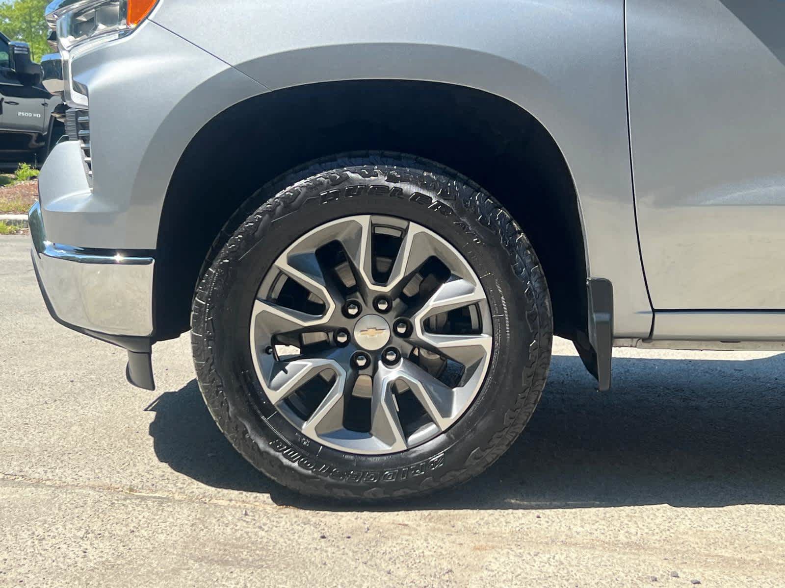 Certified 2023 Chevrolet Silverado 1500 LT AWD/4WD image 11