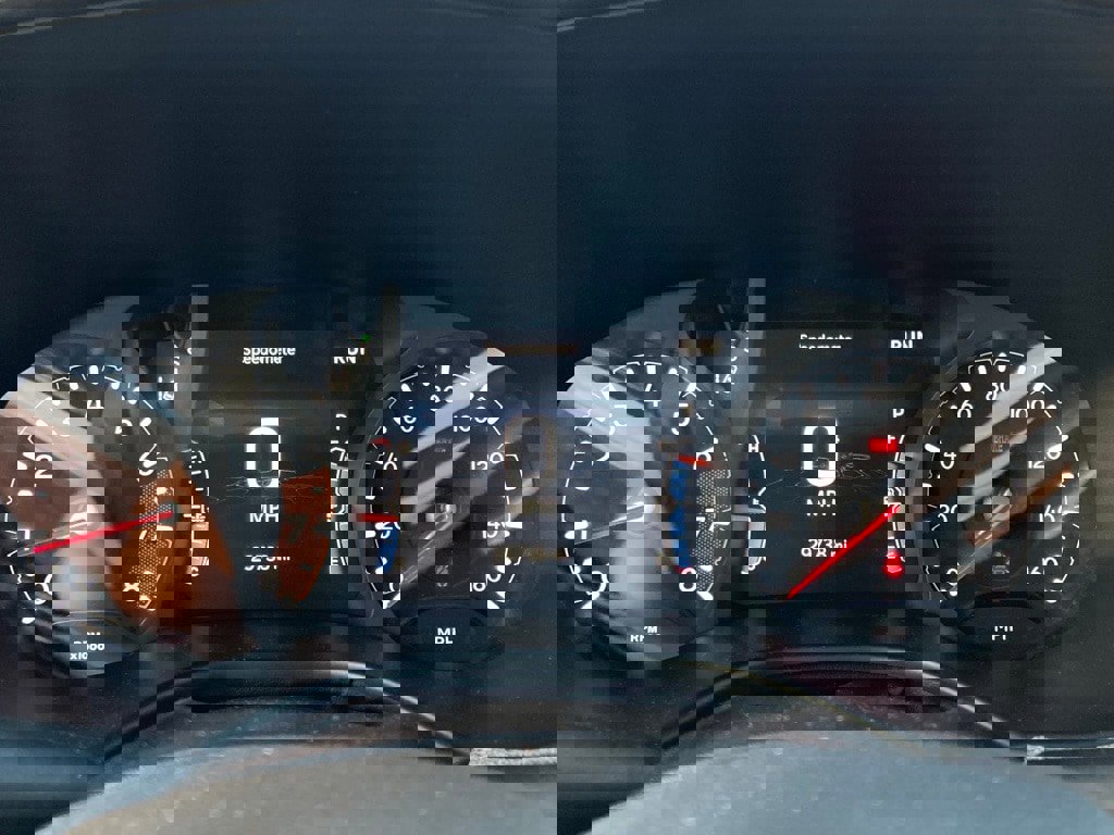 Used 2025 Jeep Compass Latitude image 15