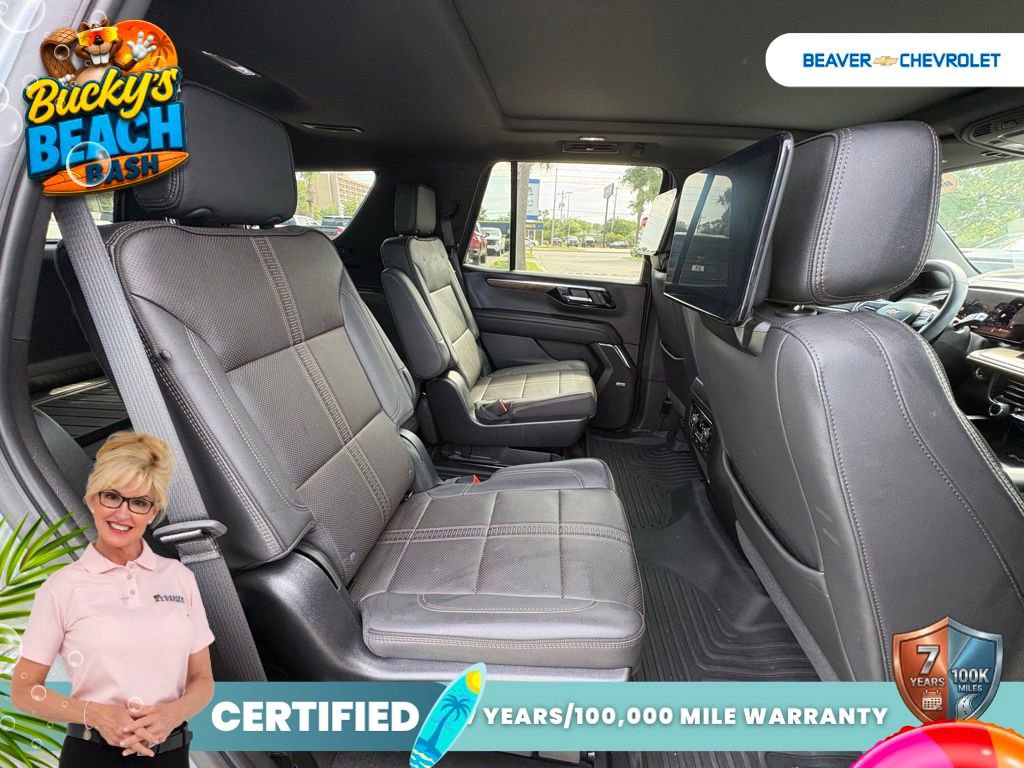 Used 2025 Chevrolet Tahoe High Country AWD/4WD image 11