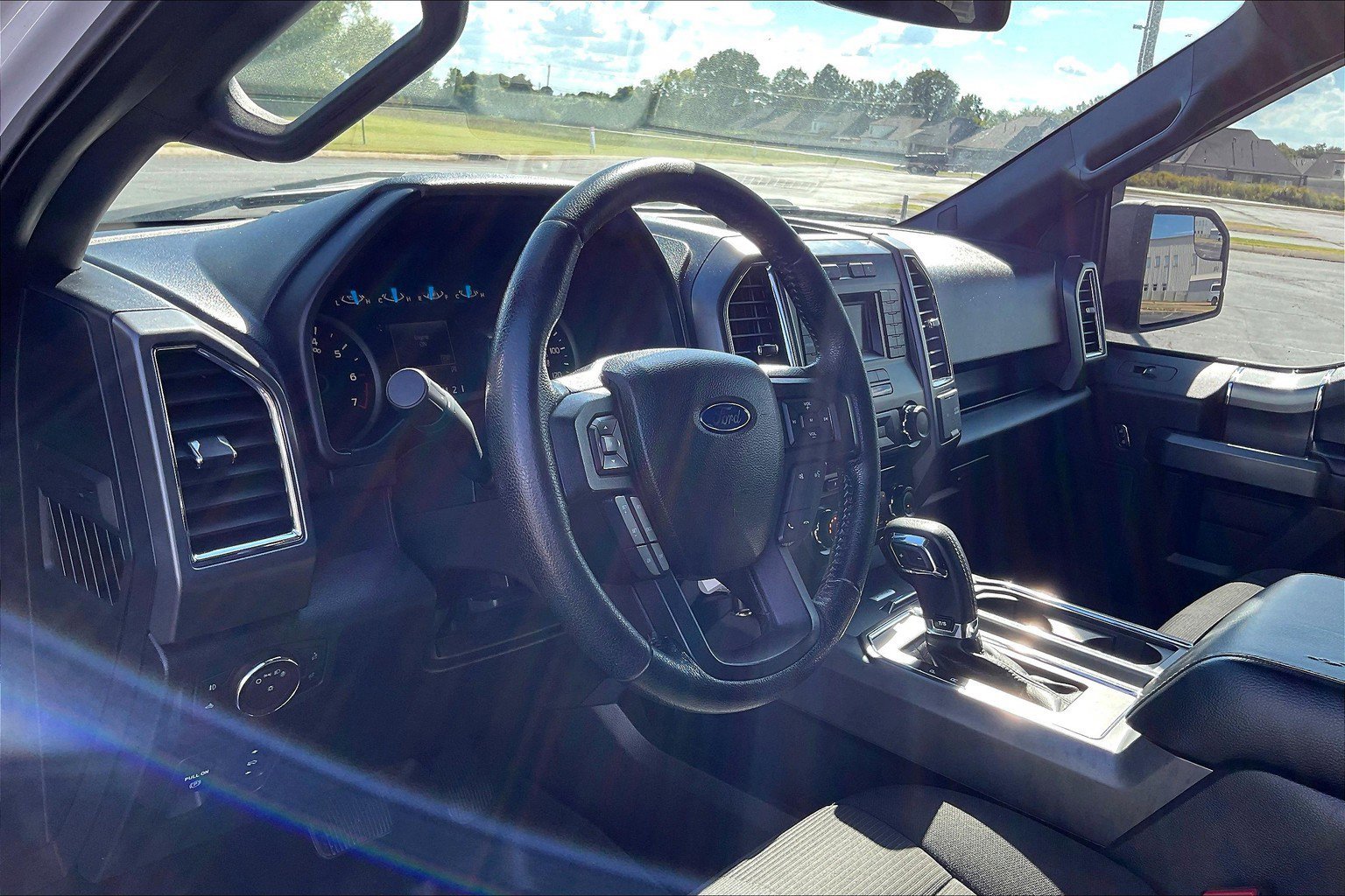 Used 2016 Ford F150 XLT w/ Equipment Group 301A Mid image 17