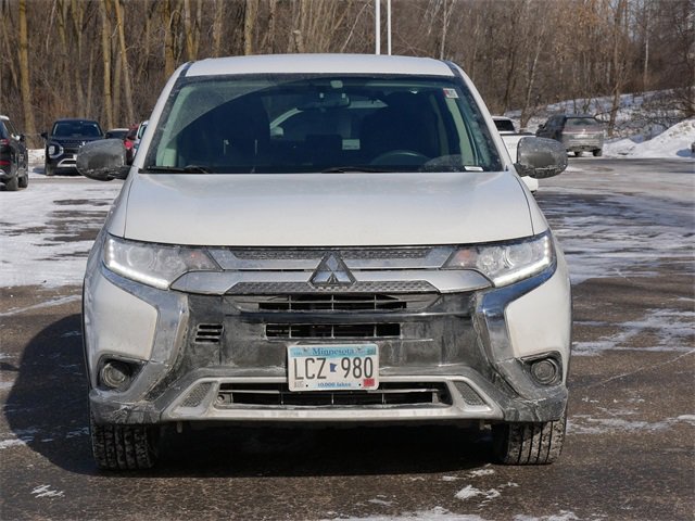 Used 2020 Mitsubishi Outlander ES image 2