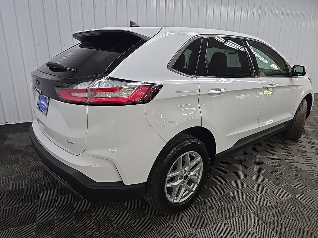 Used 2024 Ford Edge SEL w/ Convenience Package AWD/4WD image 15